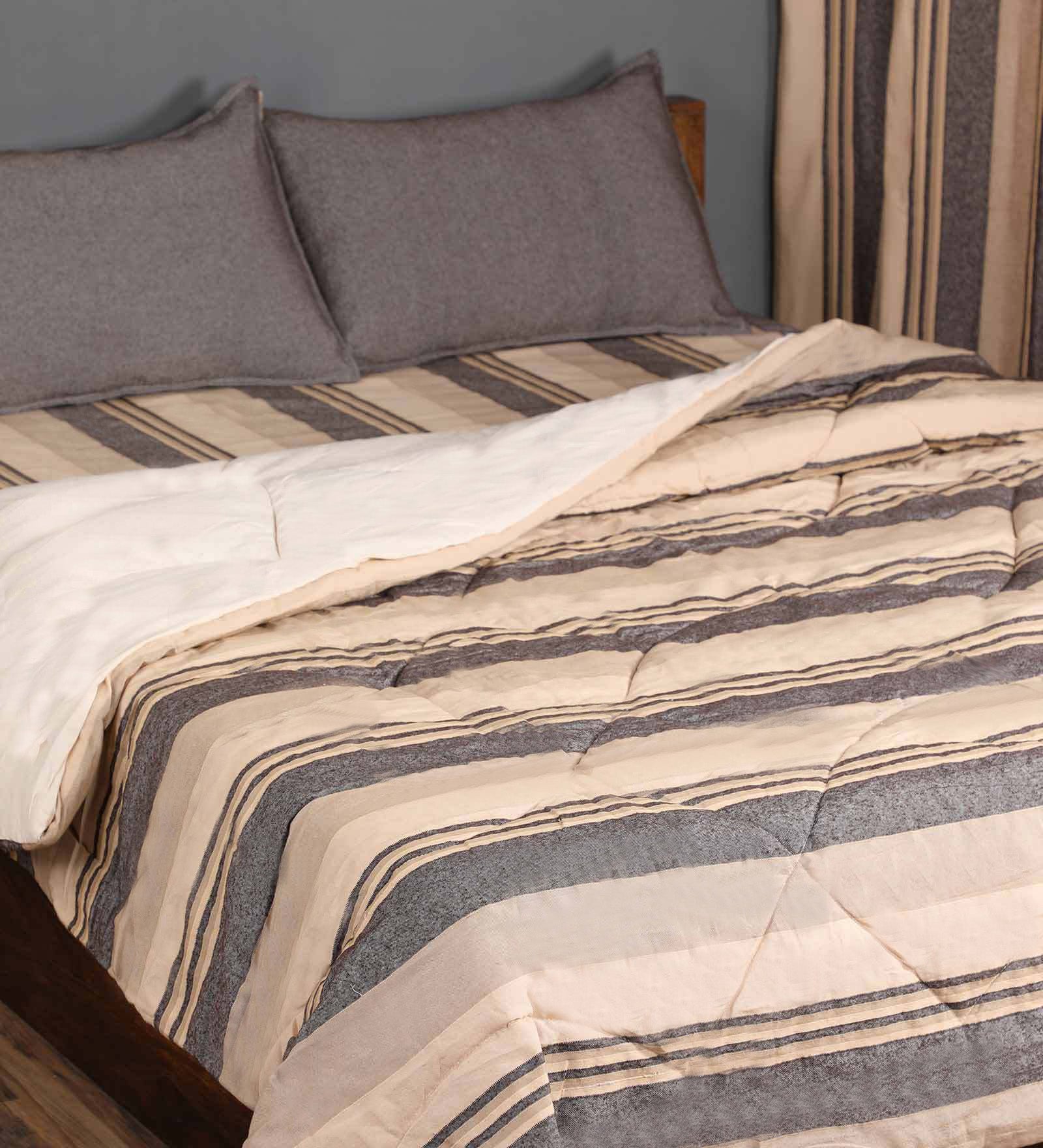 6 PC Bedding Combo | 1 Bedsheet + 2 Pillow Covers + Quilt + 2 Curtains | 90x100 & 4x7 - Image 3