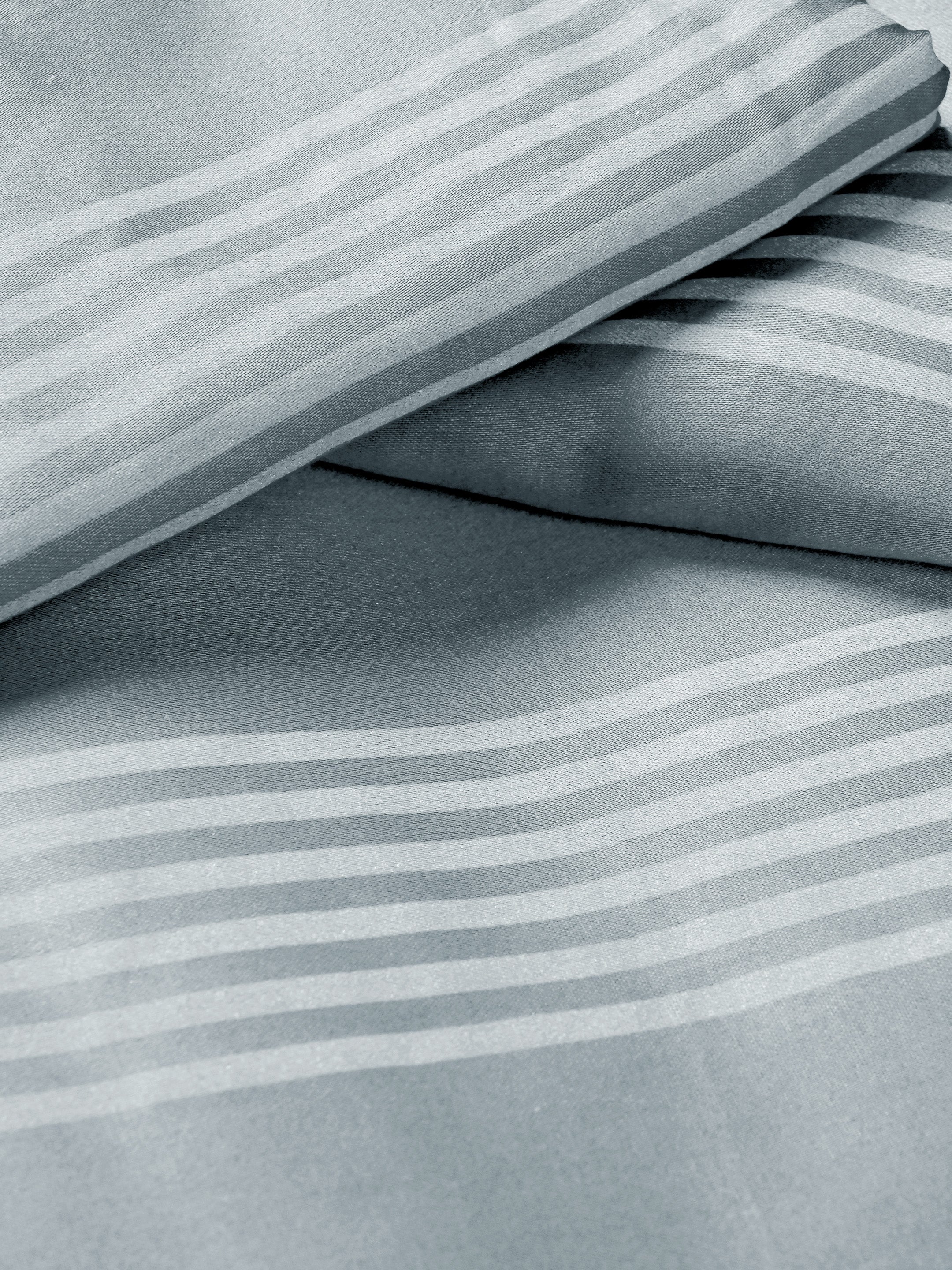 Dhari Soft Satin Weave Cotton Bedsheet | 300 TC | With 2 Pillow Covers - Image 6