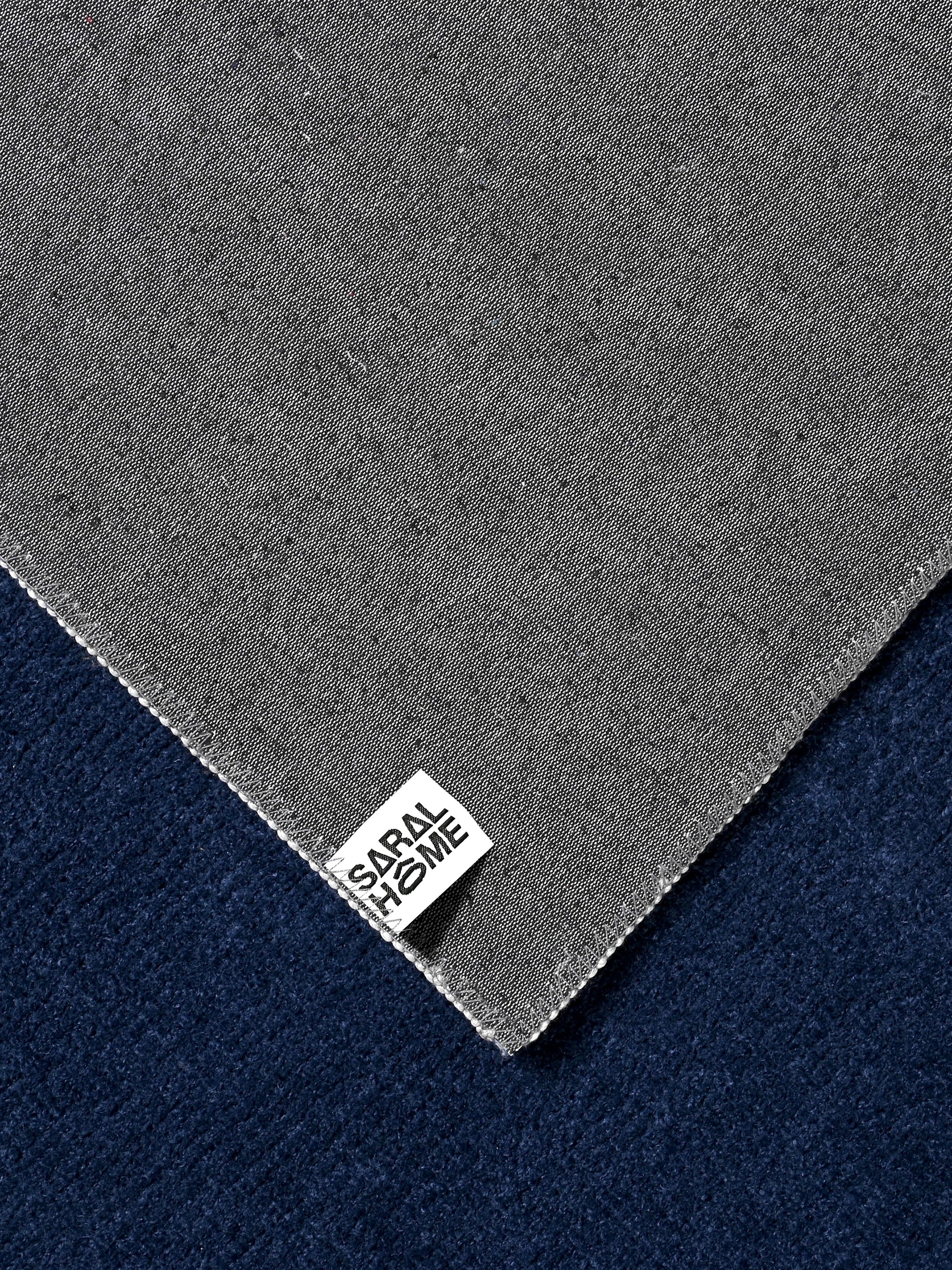 Frame Classic Soft Surface Carpet for Living Room & Bedroom - Image 6
