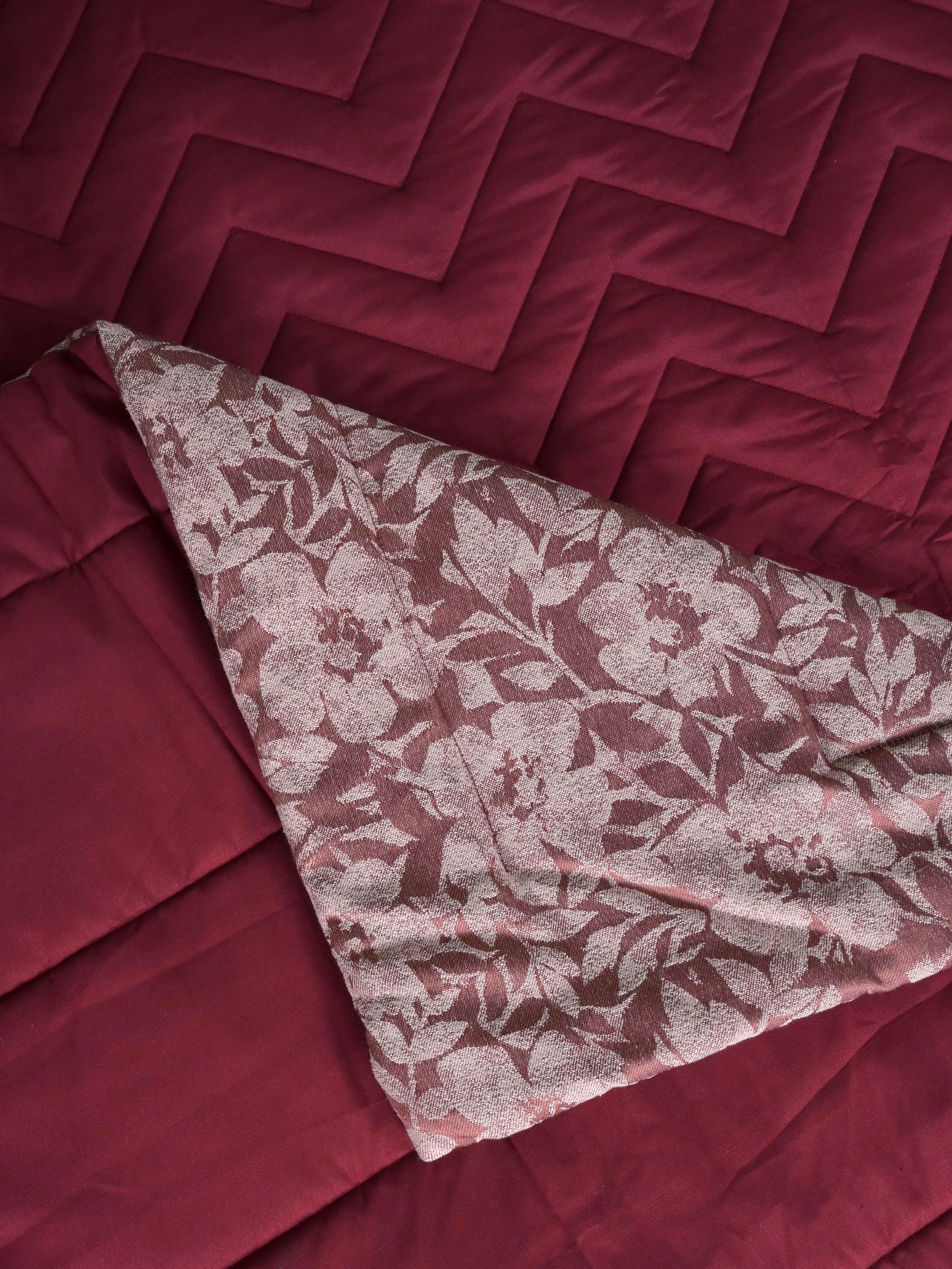 GIFT BOX | Kanan Mauve Cotton Bedsheet-Cover | Matching Mauve Reversible Quilt/Comforter | Combo Set For Gift & Daily Use - Image 4