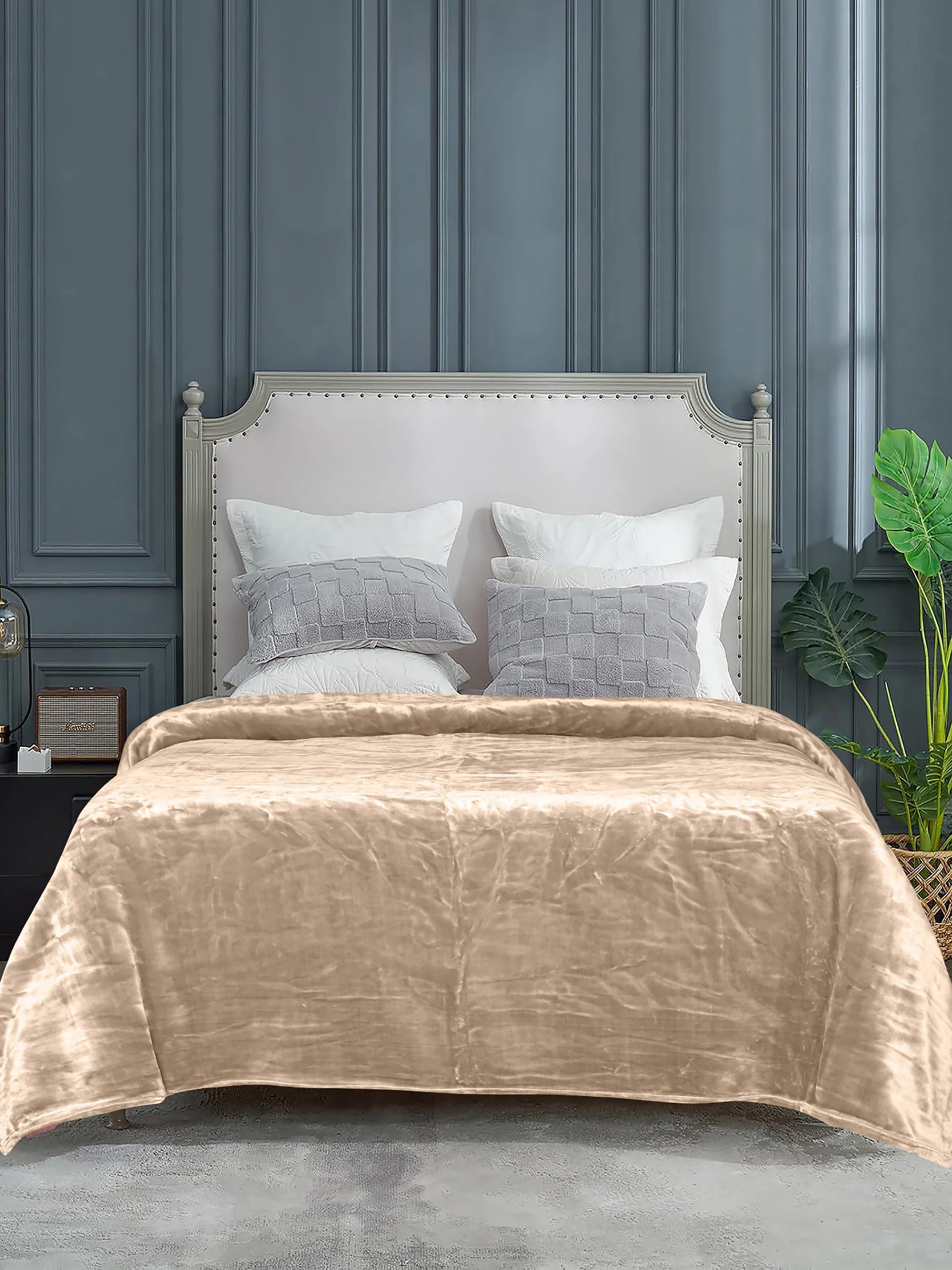 GIFT BOX | SHEEN SHINE Beige Cotton Bedsheet-Cover | Matching Beige Light weight Cloudy Mink Blanket | Combo Set For Gift & Daily Use - Image 2