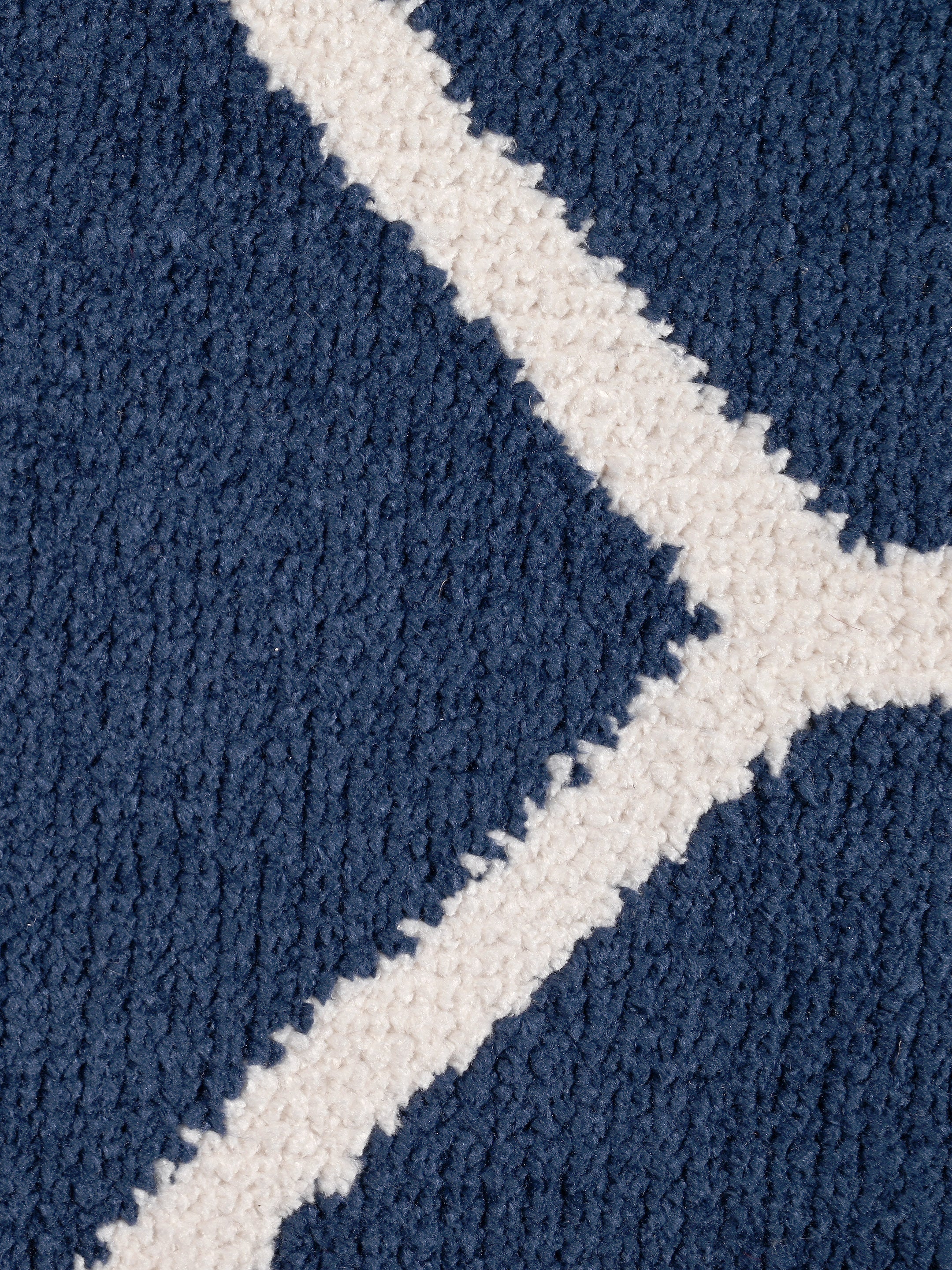 Grill Yarn Art Carpet | Cut Pile Surface with Fine Yarn Finish - Image 23