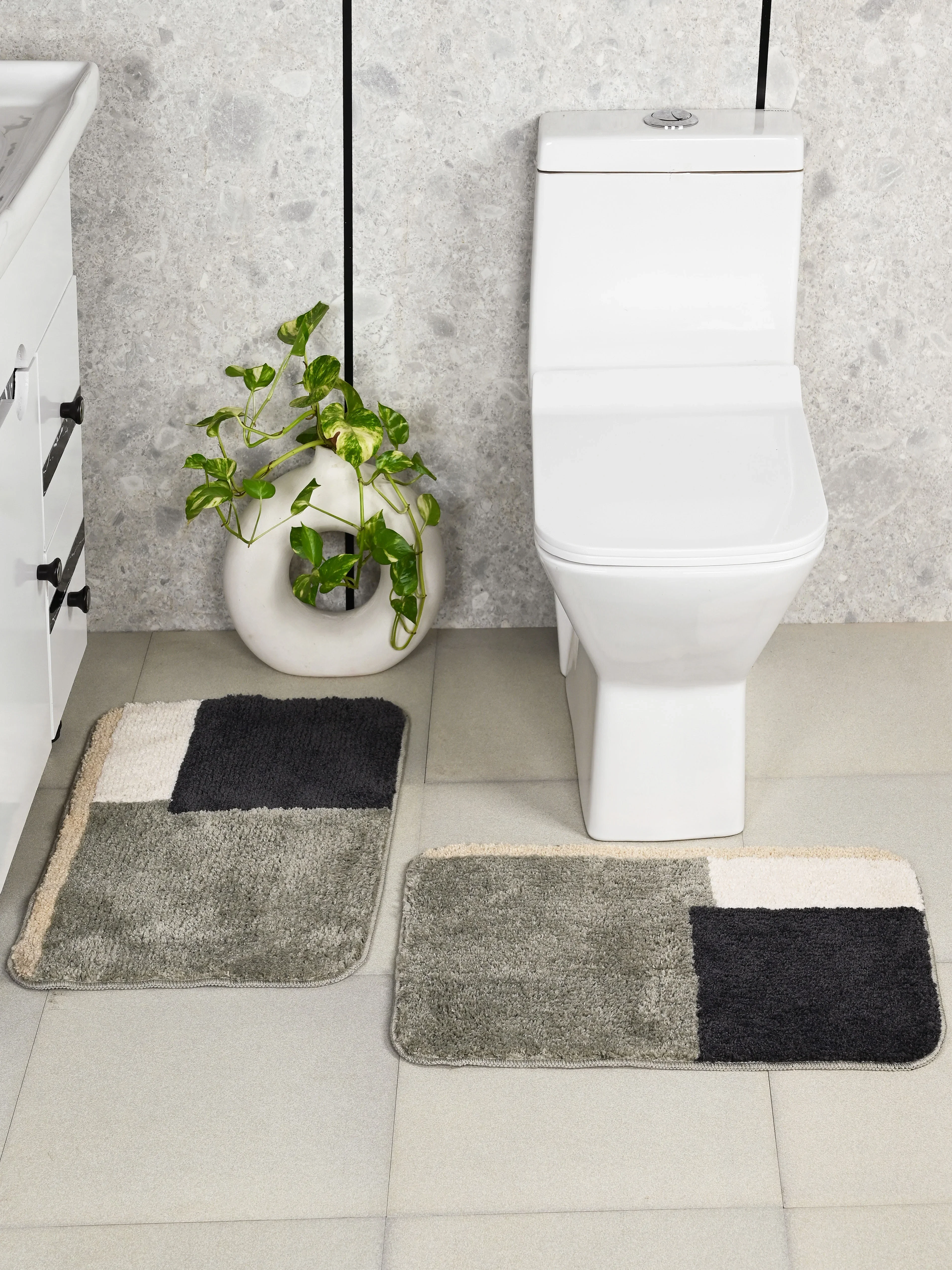 GRUND Soft Anti-Skid Bathmat | 2-Piece Bath Set - Image 17