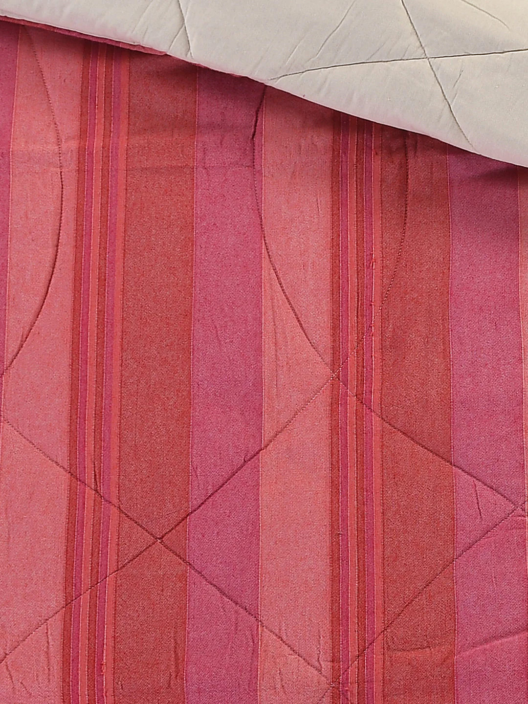 Joy Handmade Striped Queen Size Quilt (90X100) - Image 20