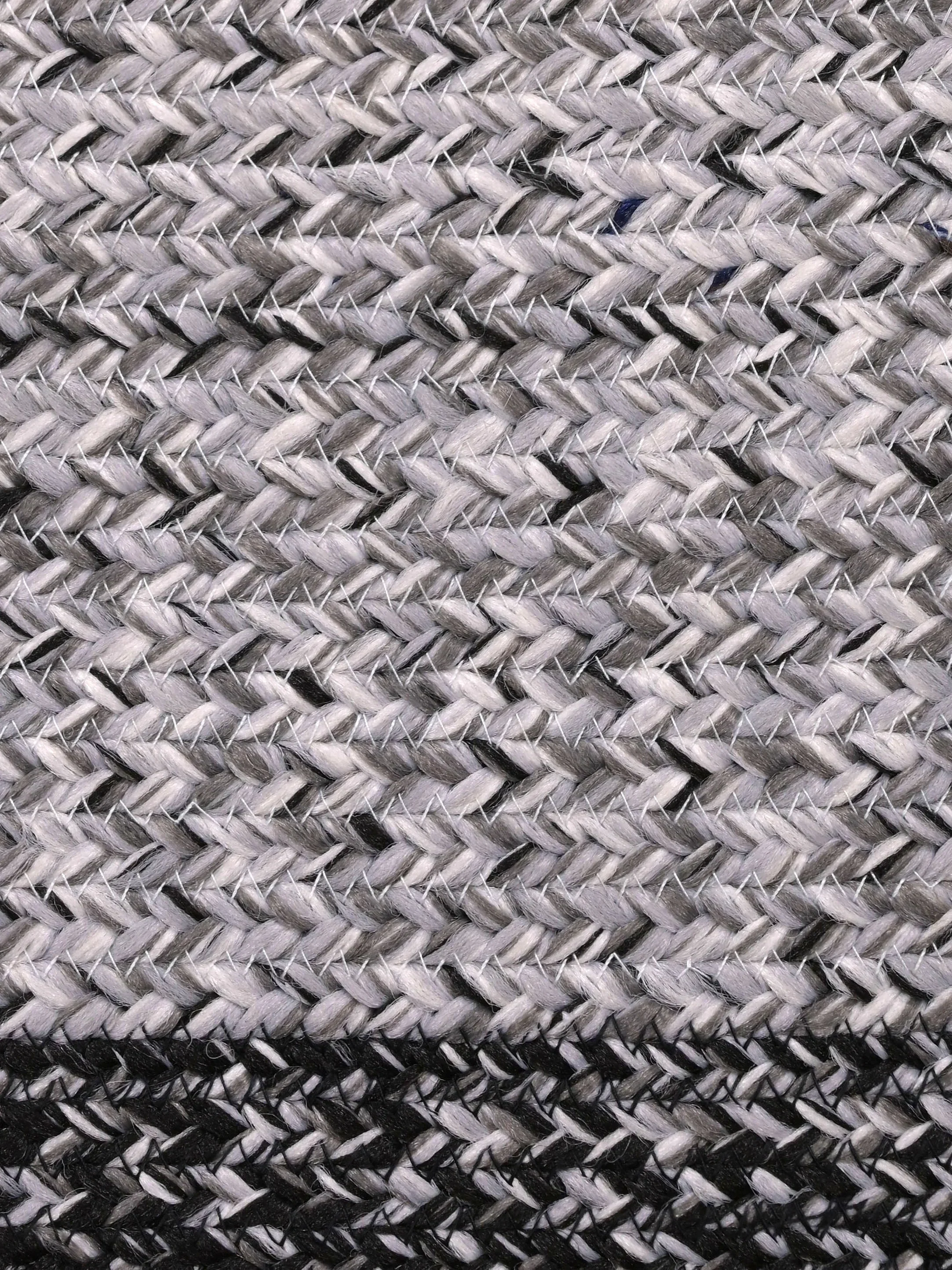 OiC Robust Oval Braided Rug | Heavy-Duty Indoor Outdoor Carpet - Image 13