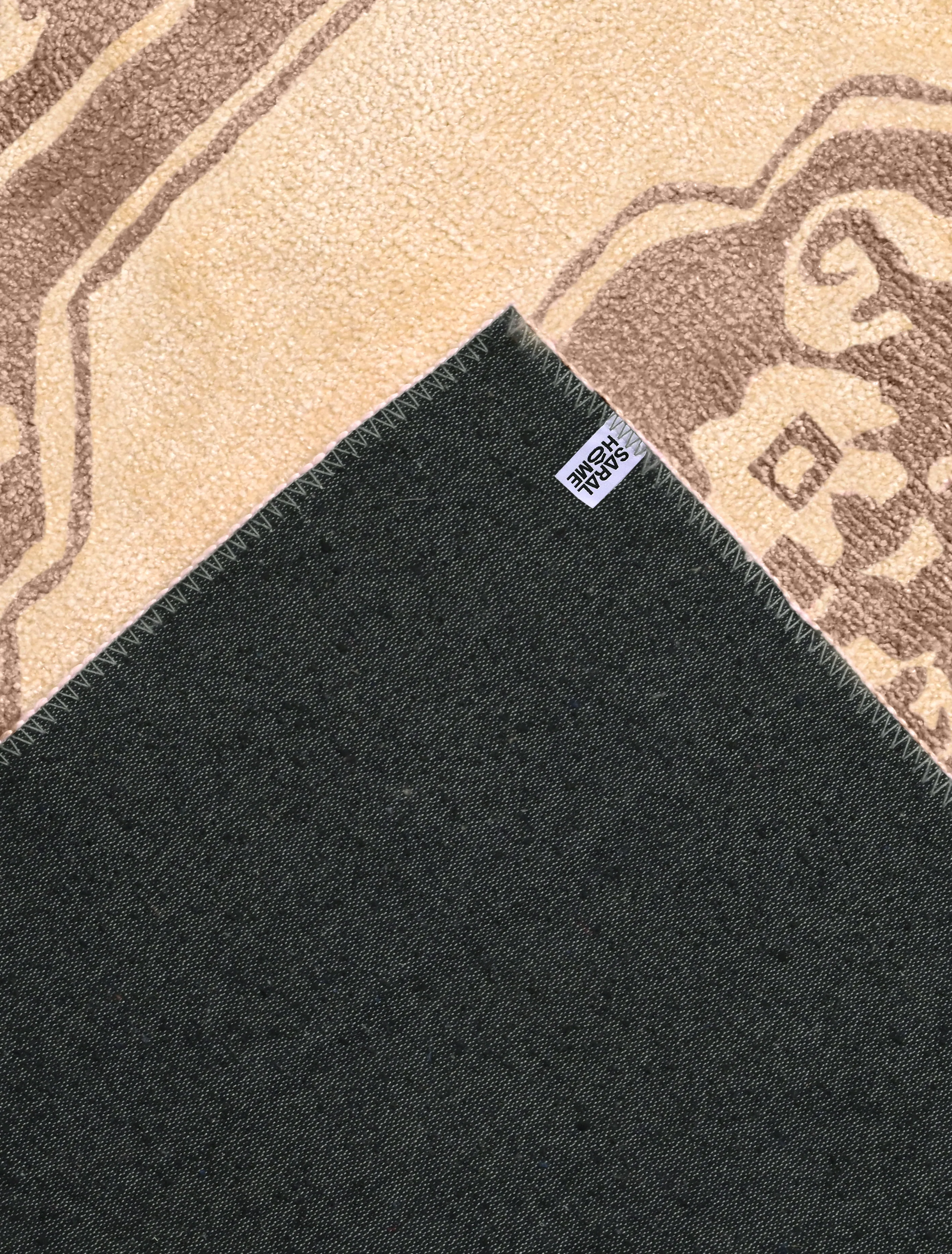 Oriental Charm Yarn Art Carpet | Glossy Texture with Artistic Design - Image 5