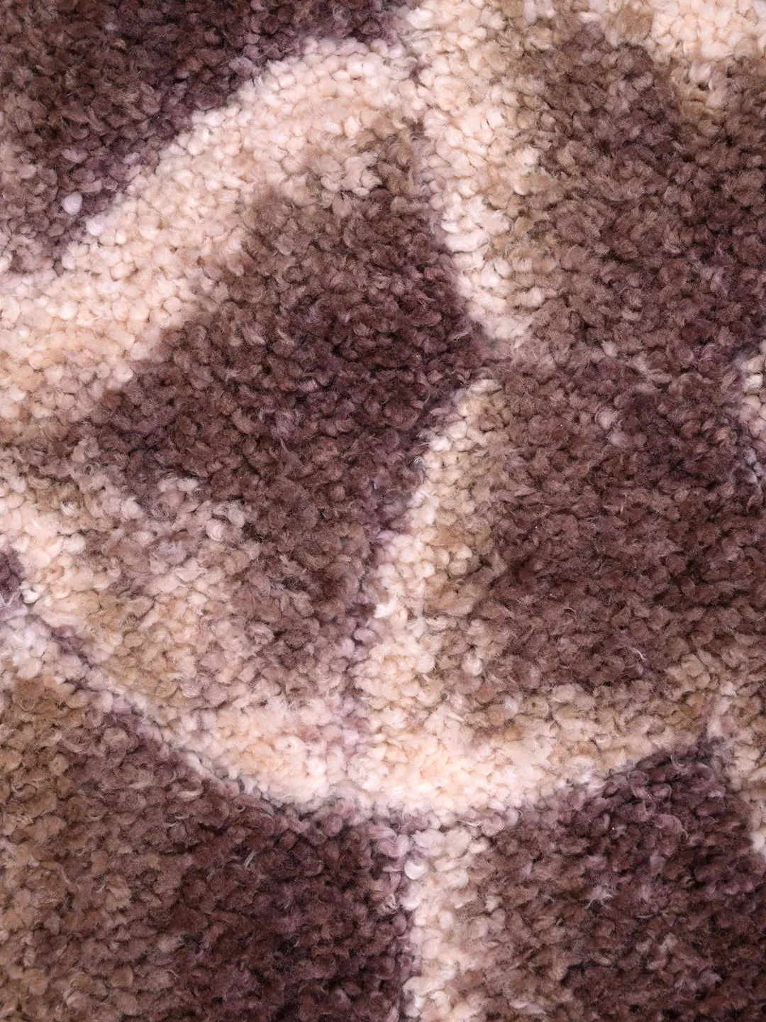 Petal Soft Anti-Slip Bath Runner | Absorbent, Cozy & Modern Design - Image 3