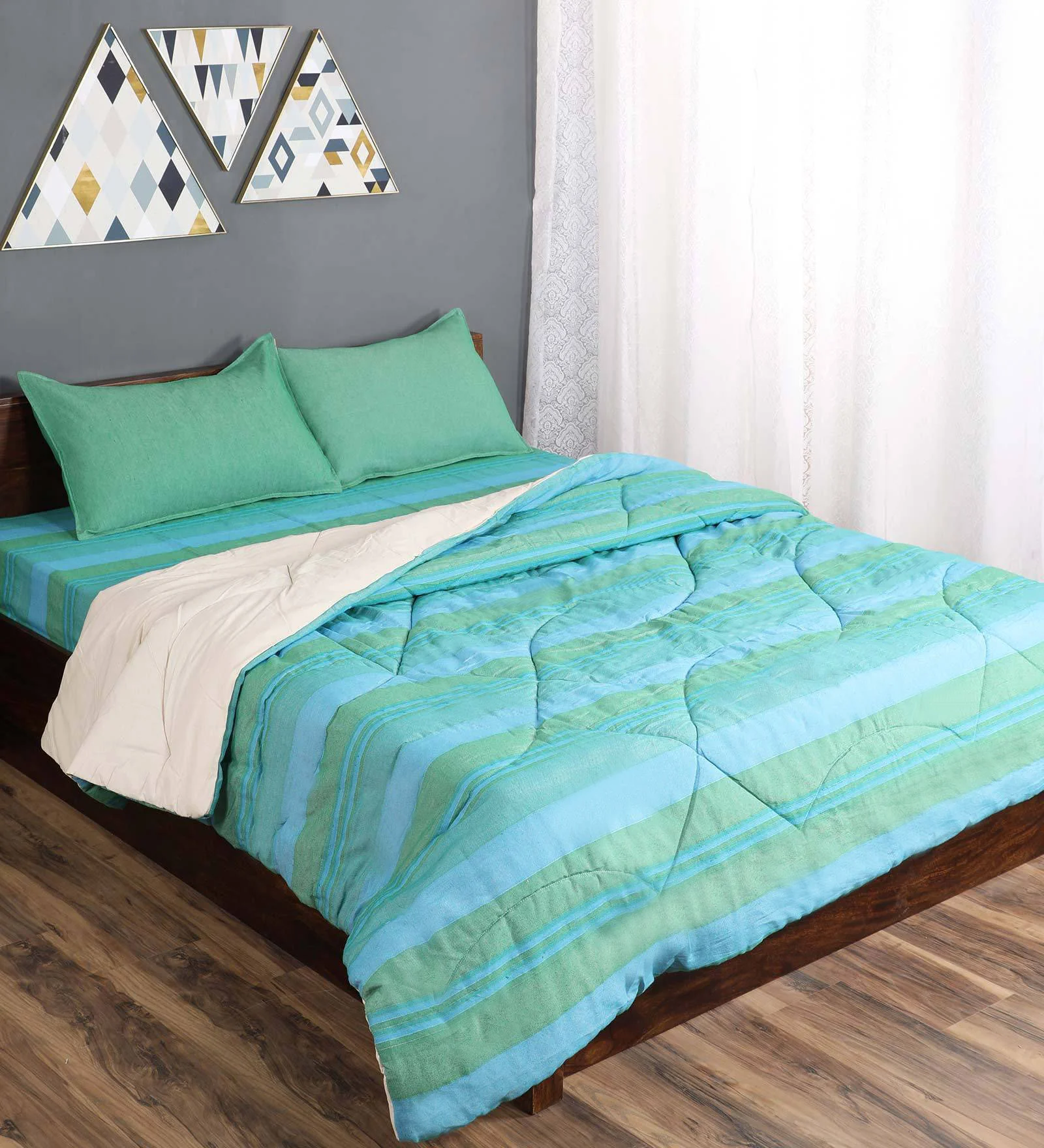 Bedding Combo Set | Includes 1 Bedsheet, 2 Pillow Covers & 1 Quilt/ Comfortor - Image 3