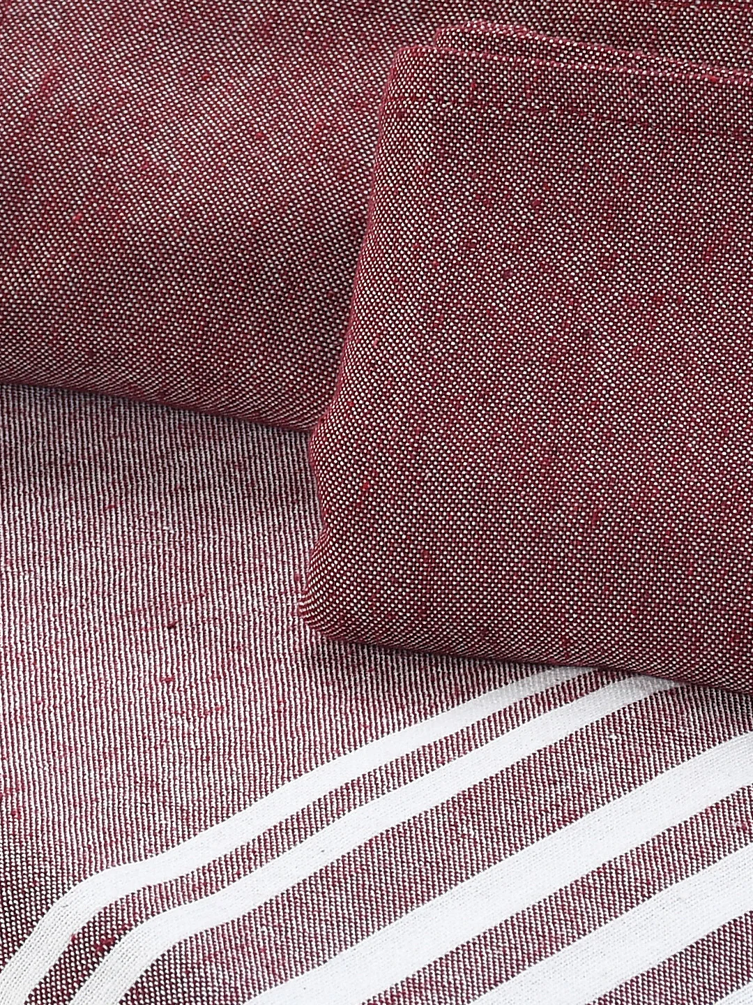 Uneven Stripe Handwoven Cotton Bed Cover Set – Organic Lines | Modern Charm - Image 4