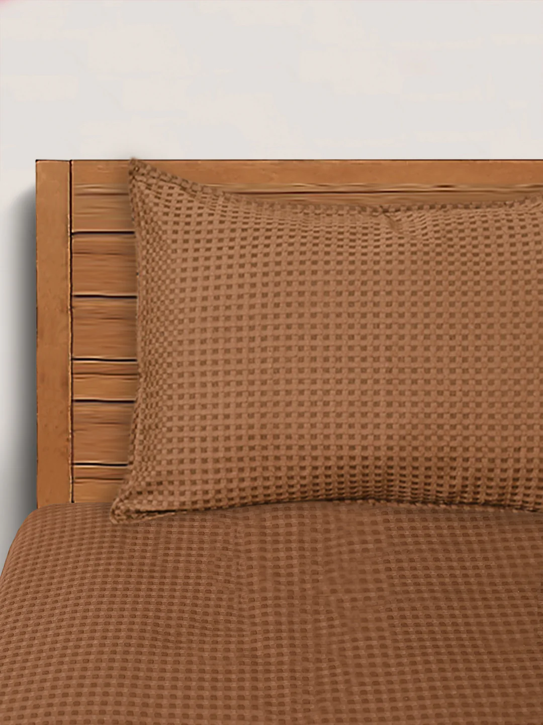 Waffle Weave Cotton Bed Cover with Pillow Covers - Image 3